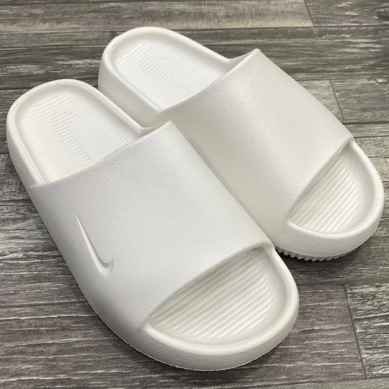 🔥สีเข้าใหม่🔥 รองเท้าแตะ Calm Slide Unisex 2023 ผิวหยาบพื้นโลโก้