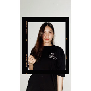 [ส่งฟรี] เสื้อ Oversize รุ่น TWIV