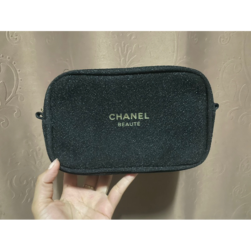 กระเป๋าเครื่องสำอาง Chanel
