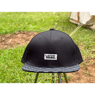 หมวกแก๊ป VANS ปีกลายสก็อต