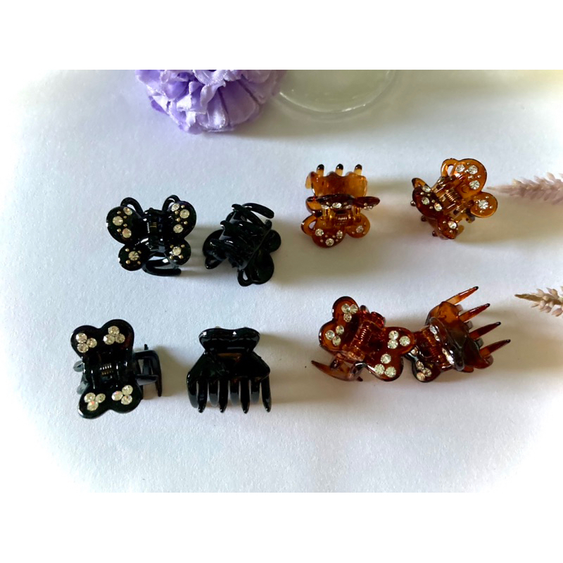 กิ๊บเพชรเกาหลี🇰🇷นำเข้าจากเกาหลี ของแท้ รุ่นเล็ก 1 ชิ้น ))กิ๊บผีเสื้อประดับเพชร ใช้หนีบผมด้านหน้า Made in Korea