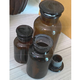 ขาย10 ขวด ขวดใส่สาร สีชาปากกว้างจุกแก้ว Reagent bottle ขวดแก้วจีน 30ml 60ml 125ml สภาพสินค้าไม่ค่อยสวย แบบ 10ขวด