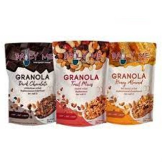 DAILY ME Granola เดลลี่มี กราโนล่า ธัญพืชอบกรอบกราโนล่า 250g. (Honey Almond, Dark Chocolate, Trail Mixes)