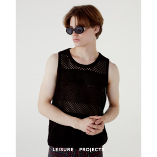 ( LEISURE PROJECTS ) MULTI-STRIPE KNIT TANK TOP เสื้อกล้ามผ้าทอตะข่ายลายทางหลากสี ผลิตด้วยเส้นใยคอตตอน