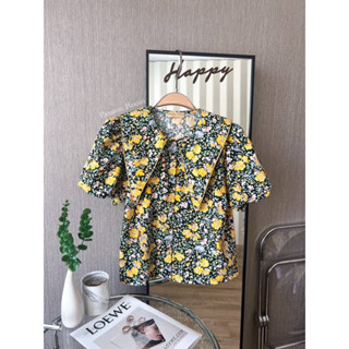 Balloon Priter Floral Blouse เสื้อคอปก แขนบอลลูน ทรงน่ารักมากค่า ผ้าค้อตตอลเนื้อดี เย็บกุ้นตรงปก แต่งกระดุมหน้า