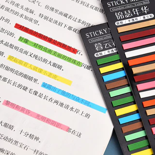 Index Sticky Extra Thin โพสอิท สติ๊กเกอร์ เส้นเล็ก แบบพลาสติก กาวในตัว มี 300 เส้น/ชุด ขนาด 50x4มม.