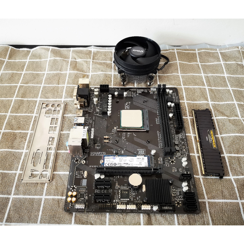 เซ็ตมัดรวม บอร์ด A320M + R5 2600 + M.2 250GB + Ram 8GB **สินค้ามือ2 สภาพดี
