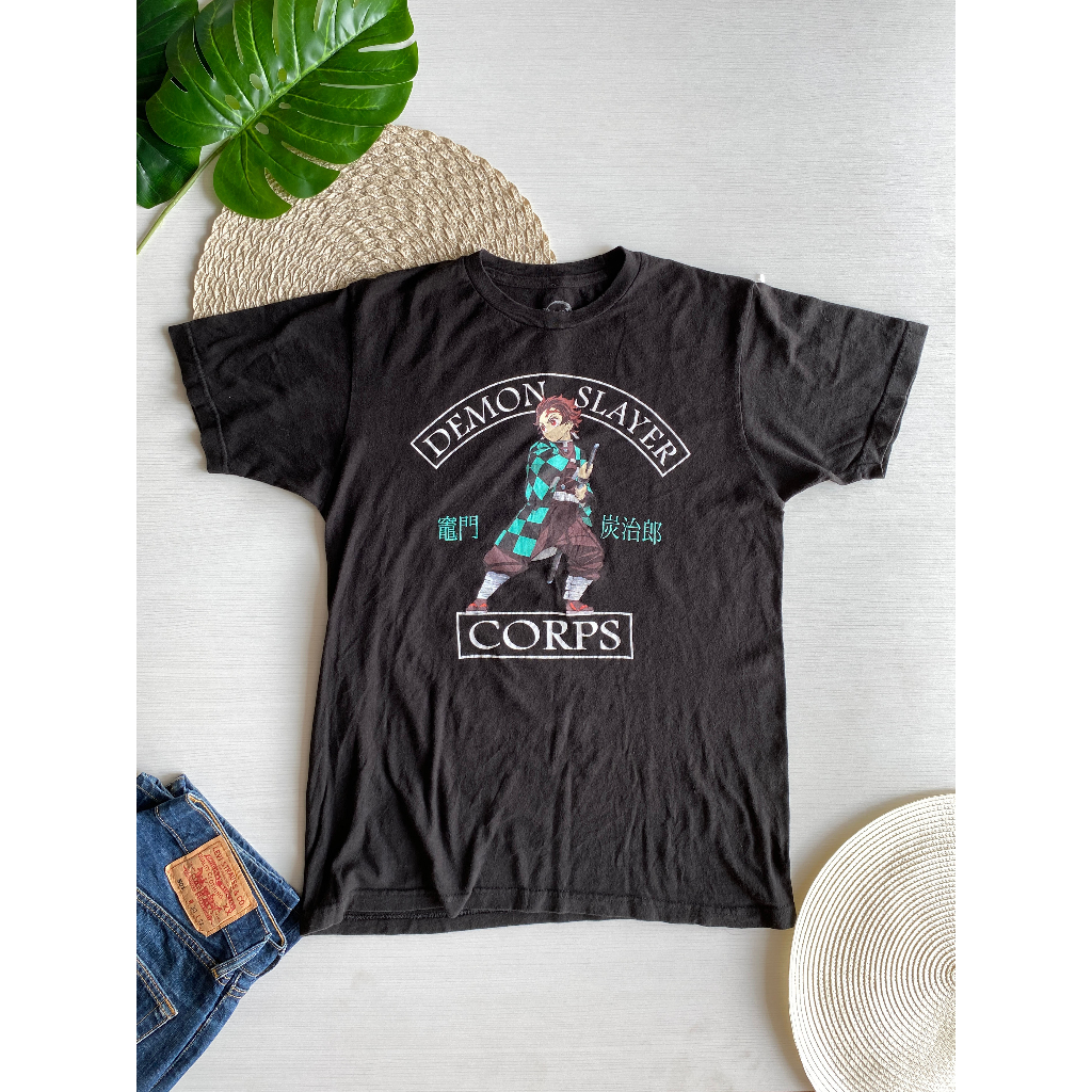 เสื้อยืด อนิเมะ Demon Slayer ดาบพิฆาตอสูร ลายทันจิโร่ สีดำ ลิขสิทธิ์แท้ สภาพใหม่ Size M
