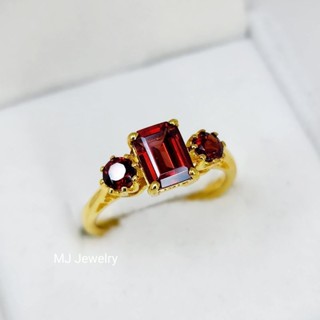 แหวนพลอยโกเมน Red Garnet แหวนพลอยแท้ เงินแท้ 92.5% แหวนจากจันทบุรี