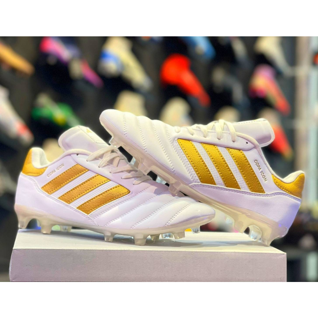 รองเท้าฟุตบอล Adidas Copa Icon