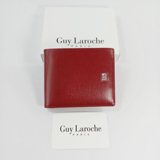 Guy Laroche กระเป๋าสตางค์พับสั้น สีแดงเลือดนก หนังลาย หนังแท้ผิวเงา โลโก้ GLสีเงินพื้นแดง ของแท้100%