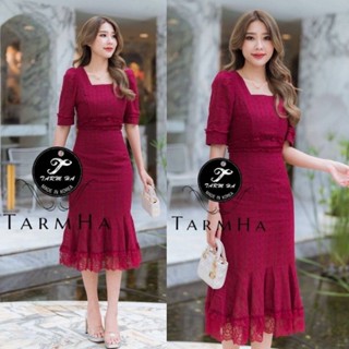 เดรสออกงานสีแซ่บ!!! S-6XL Dress เดรสสีแดงไวน์คอเหลี่ยมชายระบายลูกไม้ งานป้าย Tarm Ha