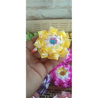 เหรียญโปรยทานตัวเปล่าคละสี💮ดอกบัวบุญ💮 (จำนวน50ชิ้น)