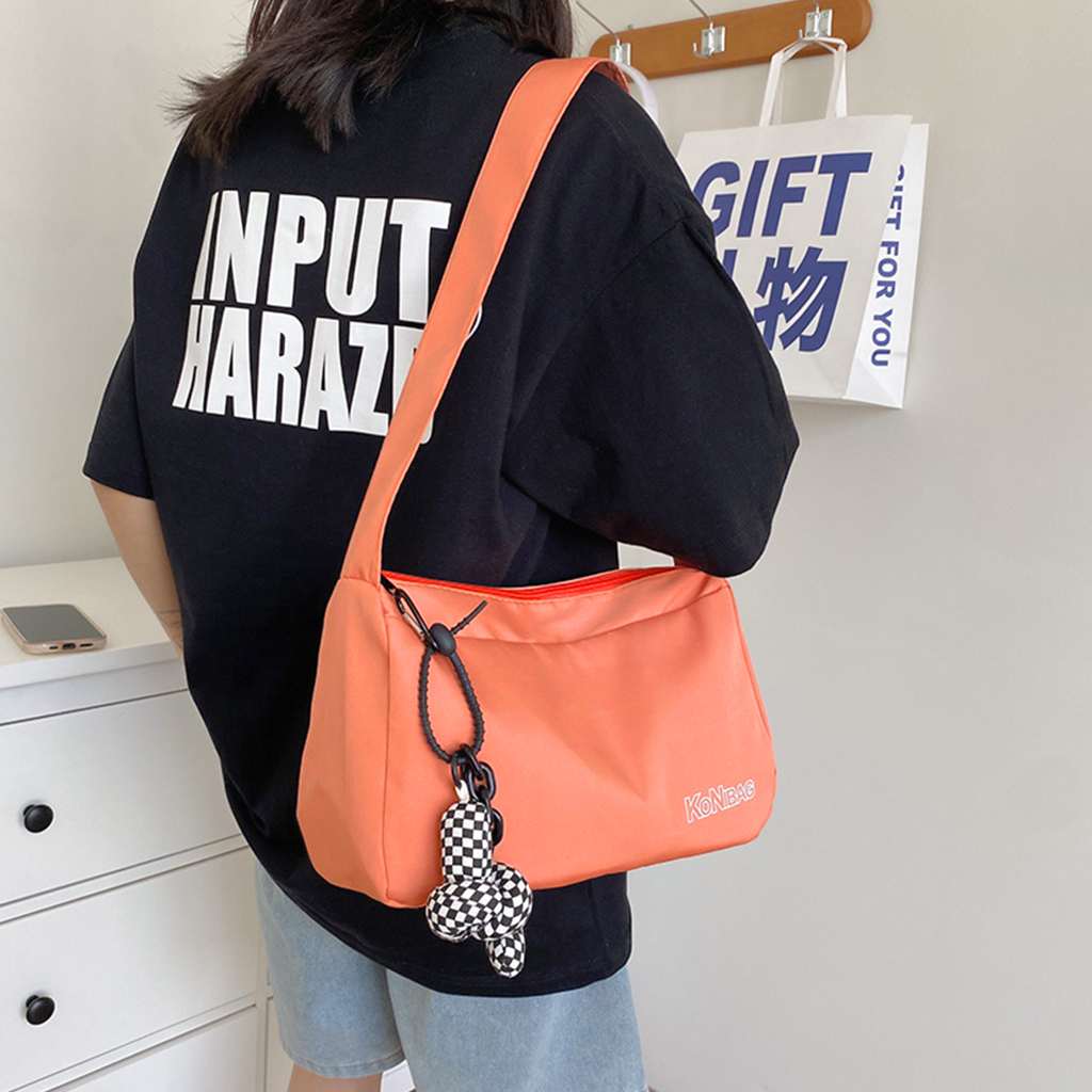 GUCSELECTED(B1851) กระเป๋าสะพายข้างKoNBAG ผ้าอ๊อกซ์ฟอร์ด (แถมที่ห้อย)