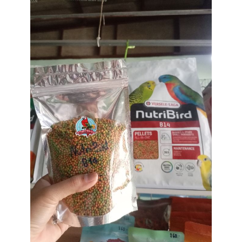 ผลไม้อัดเม็ด Nutri Bird B14 อาหารนก อาหารเสริมนก พร้อมส่ง