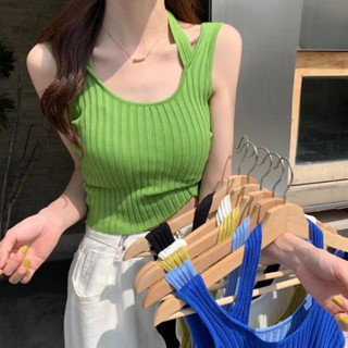 🍒เสื้อครอปสายเดี่ยวผู้หญิง🍒 รอบอก 30-42 นิ้ว เสื้อกล้ามสายบ่าใหญ่ ผ้ายืดใส่สบาย เสื้อสายบ่ากว้าง