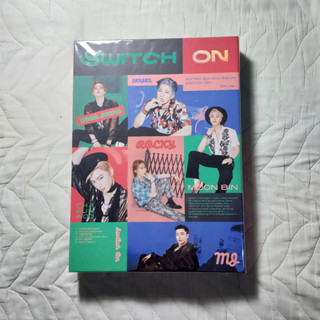 Astro album switch on