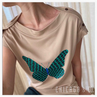 **NEW**เสื้อยืดลายผีเสื้อ