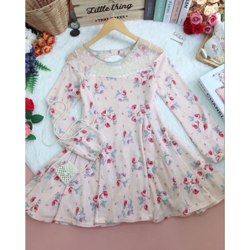 เดรสแบรนด์ญี่ปุ่น LIZ LISA