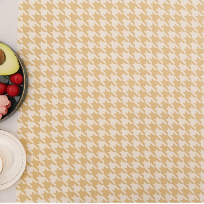 ผ้าคอตตอน 100% ทอทวิล ผ้าเมตร  ลายการ์ตูน นกฮูก หมี เทดดี้ กราฟฟิค หน้ากว้าง 1.60 เมตร