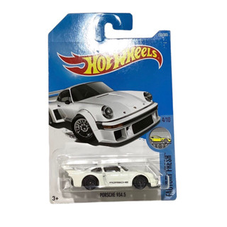 Hotwheels Porsche 934.5 งานปีเก่า 2017 New Model สีแรก