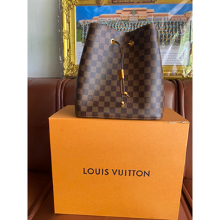 กระเป๋า Louisvitton ของแท้ซื้อจากช้อป มือ1 brand name