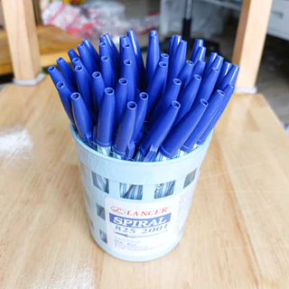 ปากกา Lancer ขนาด 0.5 0.7 มม. มีสี น้ำเงิน แดง แบบลูกลื่นมีปลอก แบบกด ราคาไม่แพงแต่ใช้ดีมาก ยี่ห้อแลนเซอร์ PEN MK