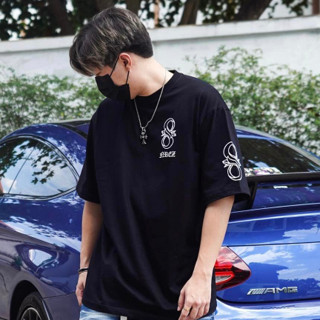 เสื้อยืดNrez Gothic Logo T-shirt สีดำ