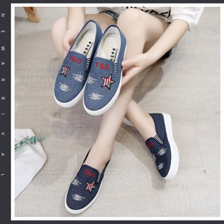 SUNDAY2020 รองเท้าผ้าใบผญแบบสวมสียีนส์ ปักลายดาวสีสันสดใส รองเท้าแฟชั่นแบบslip onสวมใส่ง่ายไม่มีเชือก วเกาหลีสุดน่ารัก😘