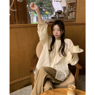 ⭐️PB2960⭐️เสื้อเชิ้ตสไตล์หรูหราเบาๆแฟชั่นเกาหลีผู้หญิง เสื้อคอกลมแขนยาวขนาดใหญ่ตกแต่งงานปัก เนื้อผ้านุ่มบางเบา ใส่สบาย