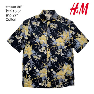 🌼มือ2🌼H&amp;M เสื้อฮาวายลายดอกชบาสีเหลือง พื้นดำ