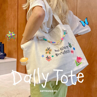 Amywanders 🦋Dally Tote ลาย Butterflies🦋(พร้อมส่ง) กระเป๋าผ้าสร้อยลูกปัด