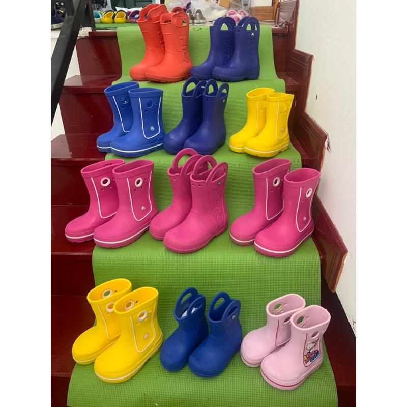 รองเท้าเด็ก crocs รองเท้าบูทcrocs