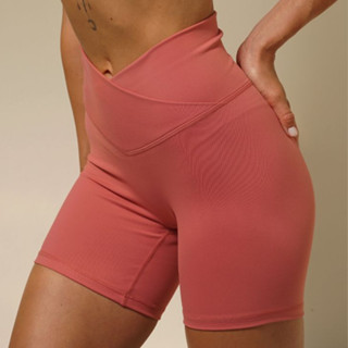 [Peaches active] Soft flex Curve Top Biker Shorts (Coral) - กางเกงขาสั้นสีพีช/ กางเกงออกกำลังกาย กางเกงกีฬา