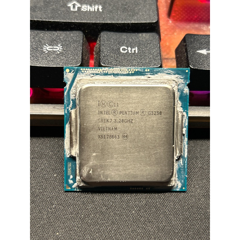 [มือสอง] CPU Intel® Pentium® G3250 พร้อมซิ้งพัดลม