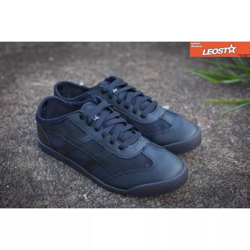 🔥Hot item🔥 ส่งไว !!! ราคาถูกที่สุด !!! ของแท้ 💯% !!! Leo Star รองเท้าผ้าใบ ทรงโอนิซึกะ  ไซส์​ : 39 - 44