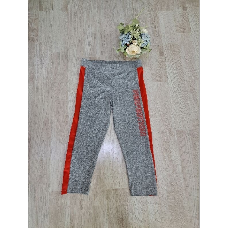 Used กางเกงเลคกิ้งออกกำลังกาย ❤️ 109 บาท❤️ แบรนด์F&F