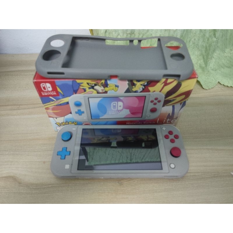 Nintendo Switch Lite มือสอง Limited Pokemon
