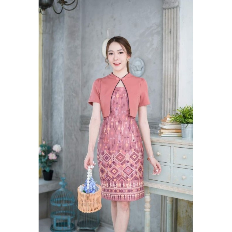 เดรสคอจีน ป้าย Prawi Shop