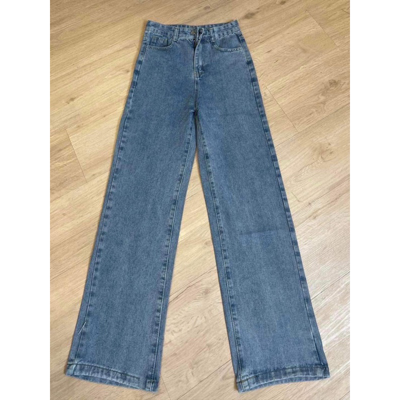 กางเกงยีนส์ป้ายvintage ใหม่ s 150บาท