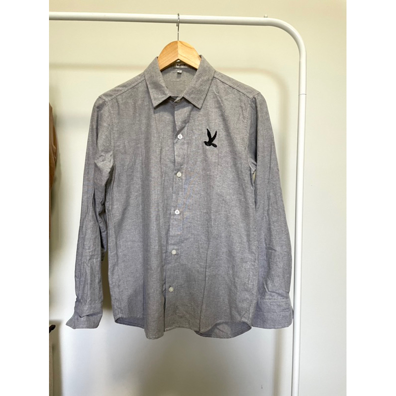 ส่งต่อ!!! เสื้อเชิ้ตปักนก สีเทา จากร้าน Meetang