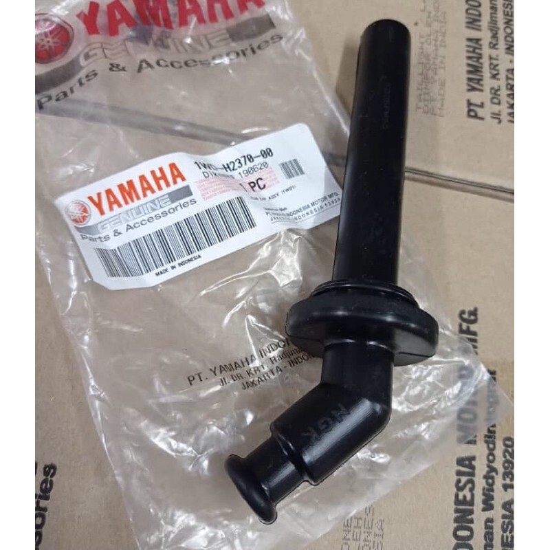 (1 ชิ้น) 1WD-H2370-00 แท้ YAMAHA YZF R3 PLUG CAP ASSY หัวนกกระจอก