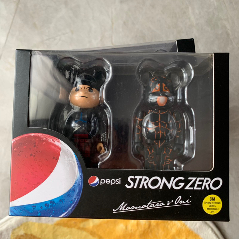 Bearbrick Strong Zero 100%