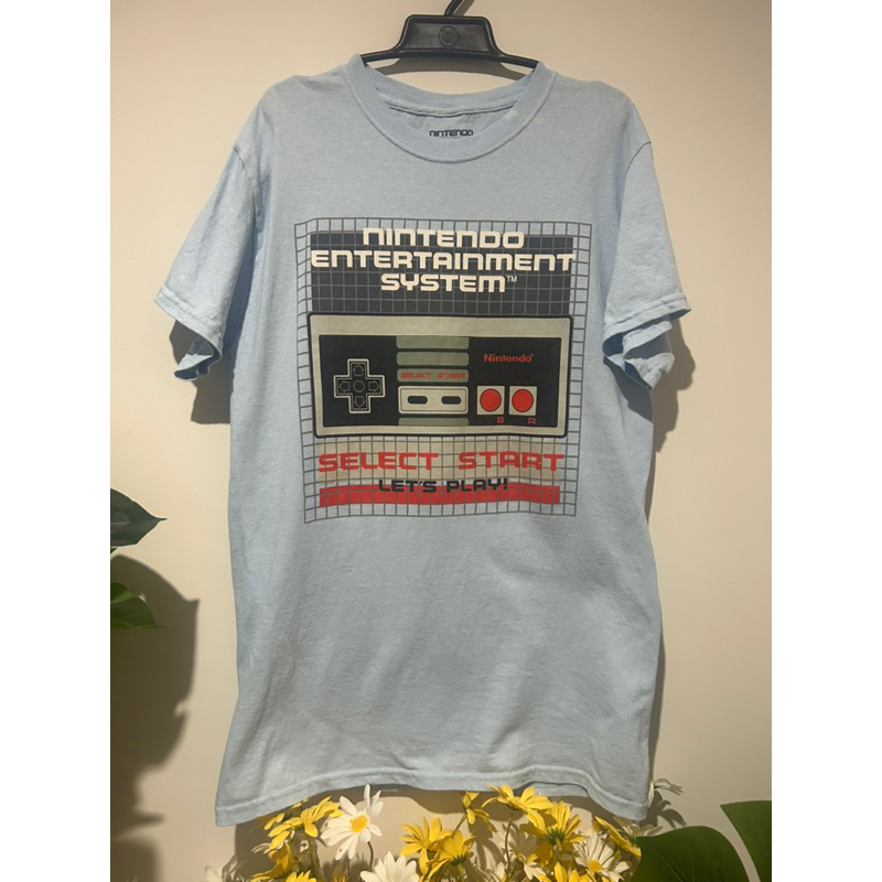 เสื้อยืดมือสองNintendo Entertainment System Controller T-Shirt
