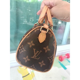 Lv speedy 6.5"used bag like new good condition good price