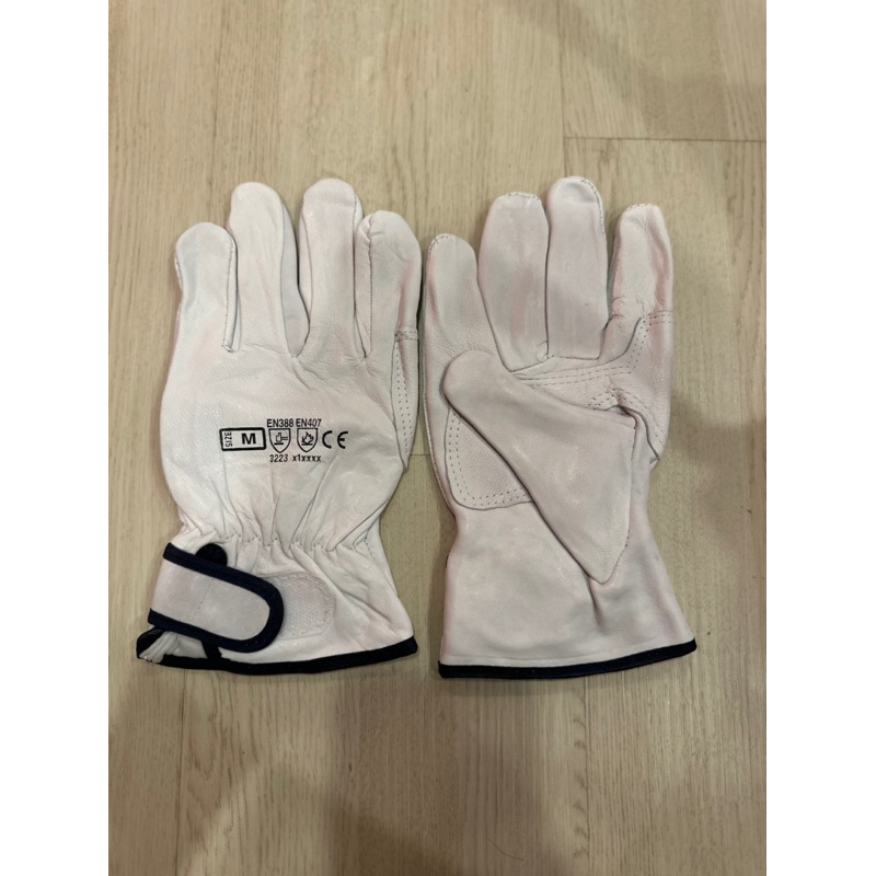 (พร้อมส่ง) ถุงมือเชื่อมหนังแกะ ทนต่ออุณหภูมิสูง มีซับในถุงมือ ใส่ได้ทั้งผู้ชายและผู้หญิง (S-L)