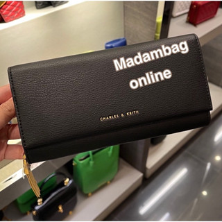 Charles &amp; Keith Tassel Long Wallet กระเป๋าสตางค์ ใบยาว **รุ่นขายดี**