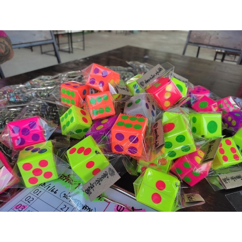 (ชุด3ลูก/ราคา100บาท)🎲🎲🎲🎲🎲