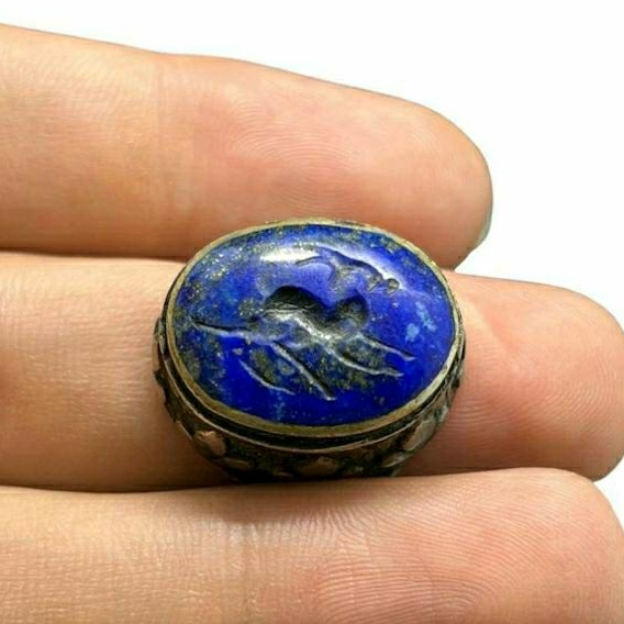 แหวนหินลาพิสลาซูลี่ แหวนหินแท้ แกะสลักลายกวาง ขนาด 57 Natural Lapis Lazuli Deer Engraved Intaglio Ring Size 57 or 8US