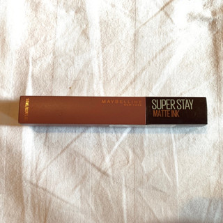Maybelline Super Stay Matte Ink เมย์เบลลีน ซุปเปอร์สเตย์ แมท อิ้งค์ คอฟฟี่ ลิป 5มล #265 คาราเมล คอลเลคเตอร์